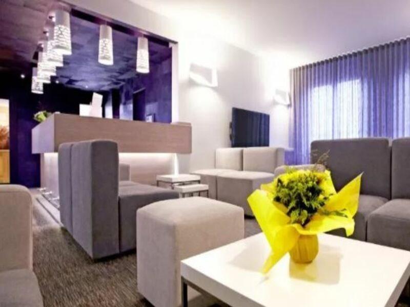 Kyriad Direct - Bourg Les Valence Hotel Екстериор снимка